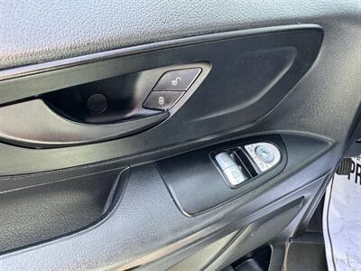 2019 Mercedes-Benz Metris Cargo   - Photo 31 - Gladstone, OR 97027