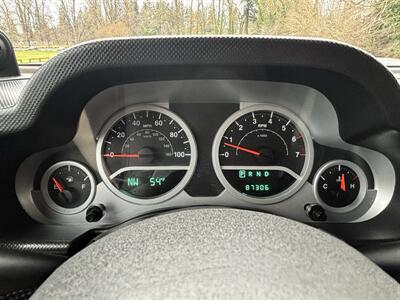 2010 Jeep Wrangler Unlimited Rubicon  SUV , LOW MILES ! - Photo 24 - Gladstone, OR 97027