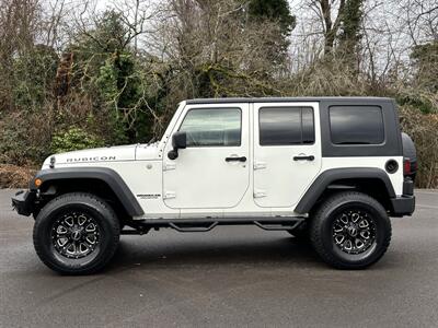 2010 Jeep Wrangler Unlimited Rubicon  SUV , LOW MILES ! - Photo 2 - Gladstone, OR 97027