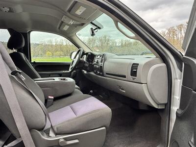 2010 Chevrolet Silverado 1500 LS Pickup Truck !  1 OWNER ! Clean Title ! - Photo 25 - Gladstone, OR 97027