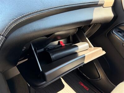 2015 GMC Yukon Denali  3rd row seats ! - Photo 84 - Gladstone, OR 97027