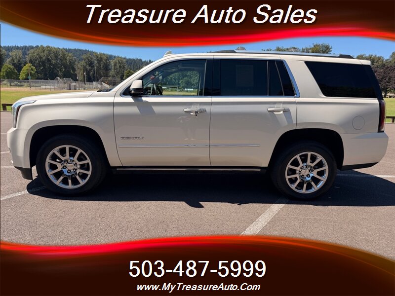 2015 GMC Yukon Denali  3rd row seats !