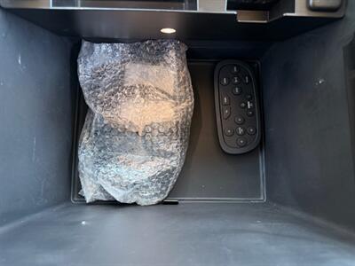 2015 GMC Yukon Denali  3rd row seats ! - Photo 59 - Gladstone, OR 97027