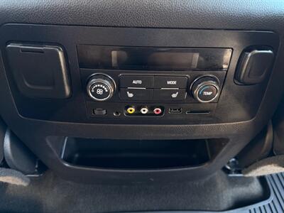 2015 GMC Yukon Denali  3rd row seats ! - Photo 72 - Gladstone, OR 97027
