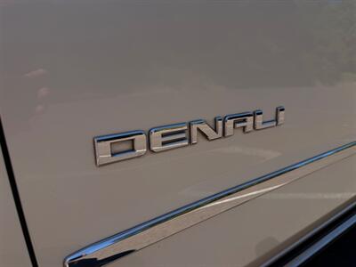 2015 GMC Yukon Denali  3rd row seats ! - Photo 78 - Gladstone, OR 97027
