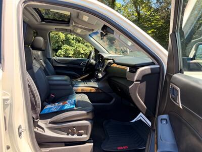 2015 GMC Yukon Denali  3rd row seats ! - Photo 12 - Gladstone, OR 97027