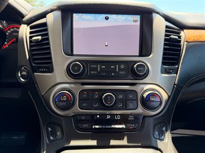 2015 GMC Yukon Denali  3rd row seats ! - Photo 57 - Gladstone, OR 97027