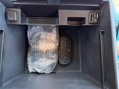 2015 GMC Yukon Denali  3rd row seats ! - Photo 64 - Gladstone, OR 97027