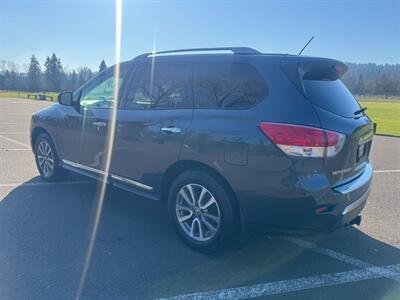 2013 Nissan Pathfinder SL SUV  Fully Loaded ... Must See ! - Photo 3 - Gladstone, OR 97027