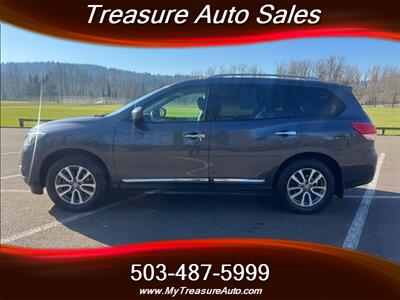 2013 Nissan Pathfinder SL SUV  Fully Loaded ... Must See !