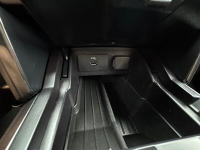 2019 Ford Explorer XLT , SUV  Fully Loaded ! 3rd row seats ! - Photo 60 - Gladstone, OR 97027