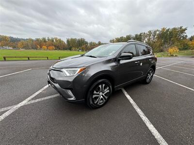 2017 Toyota RAV4 LE   - Photo 29 - Gladstone, OR 97027