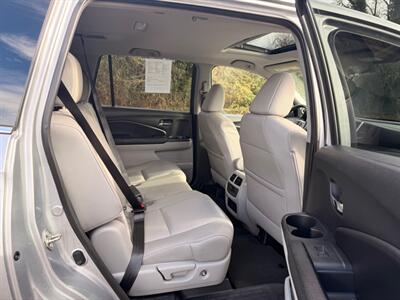 2017 Honda Pilot EX-L   - Photo 13 - Gladstone, OR 97027