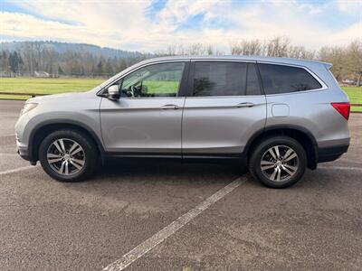 2017 Honda Pilot EX-L   - Photo 2 - Gladstone, OR 97027