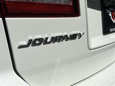2015 Dodge Journey SXT - Photo 6 - Gladstone, OR 97027