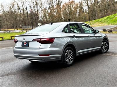 2021 Volkswagen Jetta SE   - Photo 5 - Gladstone, OR 97027