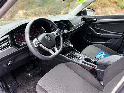 2021 Volkswagen Jetta SE   - Photo 18 - Gladstone, OR 97027