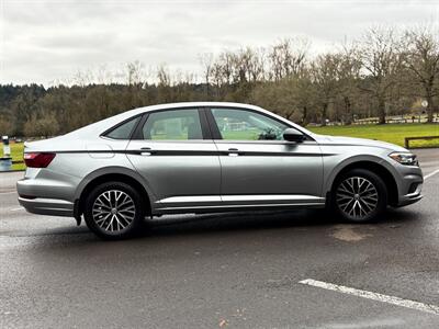 2021 Volkswagen Jetta SE   - Photo 6 - Gladstone, OR 97027