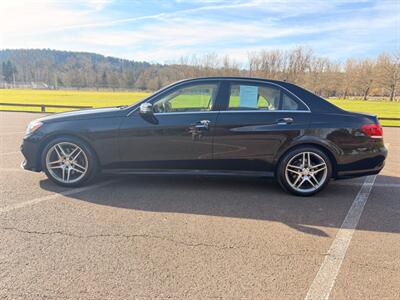 2016 Mercedes-Benz E 350 4MATIC  Low Miles ! - Photo 2 - Gladstone, OR 97027
