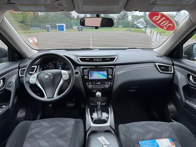 2016 Nissan Rogue SV   - Photo 16 - Gladstone, OR 97027