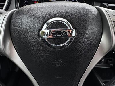 2016 Nissan Rogue SV   - Photo 59 - Gladstone, OR 97027