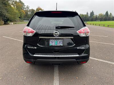 2016 Nissan Rogue SV   - Photo 4 - Gladstone, OR 97027
