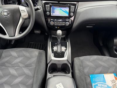 2016 Nissan Rogue SV   - Photo 54 - Gladstone, OR 97027