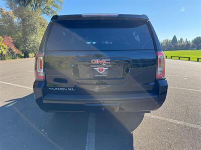 2015 GMC Yukon XL SLT   - Photo 4 - Gladstone, OR 97027