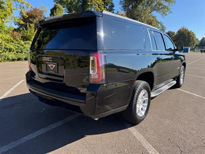 2015 GMC Yukon XL SLT   - Photo 5 - Gladstone, OR 97027