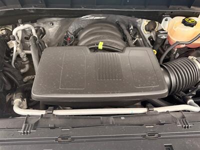 2020 Chevrolet Silverado 1500 Pickup Truck  4X4 , Low Miles ! - Photo 47 - Gladstone, OR 97027