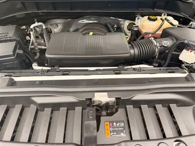 2020 Chevrolet Silverado 1500 Pickup Truck  4X4 , Low Miles ! - Photo 43 - Gladstone, OR 97027