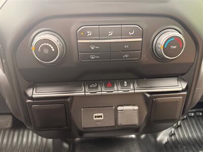 2020 Chevrolet Silverado 1500 Pickup Truck  4X4 , Low Miles ! - Photo 51 - Gladstone, OR 97027