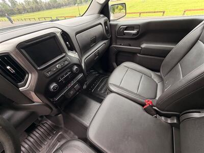 2020 Chevrolet Silverado 1500 Pickup Truck  4X4 , Low Miles ! - Photo 15 - Gladstone, OR 97027