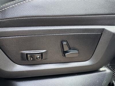 2016 RAM 3500 Laramie 4X4 Heavy Duty Turbo Diesel  Pickup Truck - Photo 34 - Gladstone, OR 97027