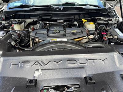 2016 RAM 3500 Laramie 4X4 Heavy Duty Turbo Diesel  Pickup Truck - Photo 9 - Gladstone, OR 97027