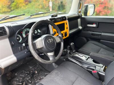 2007 Toyota FJ Cruiser 4X4 , Diff Lock ... well kept   - Photo 17 - Gladstone, OR 97027