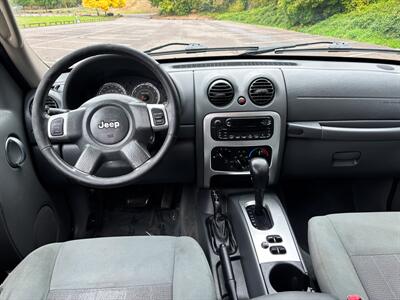 2006 Jeep Liberty Limited SUV  4X4 , Fresh Tune Up ! - Photo 20 - Gladstone, OR 97027