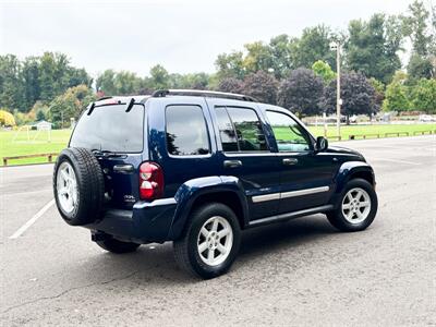 2006 Jeep Liberty Limited SUV  4X4 , Fresh Tune Up ! - Photo 5 - Gladstone, OR 97027