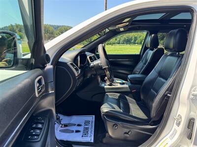 2017 Jeep Grand Cherokee Limited   - Photo 10 - Gladstone, OR 97027