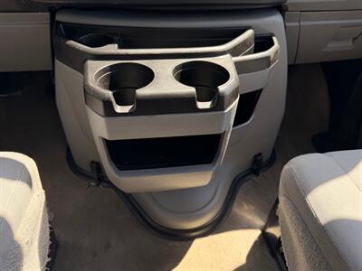 2014 Ford E-350 SD XLT   - Photo 21 - Gladstone, OR 97027