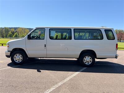 2014 Ford E-350 SD XLT   - Photo 2 - Gladstone, OR 97027