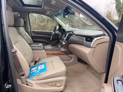 2017 Chevrolet Tahoe Premier   - Photo 12 - Gladstone, OR 97027