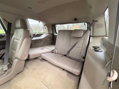 2017 Chevrolet Tahoe Premier   - Photo 11 - Gladstone, OR 97027