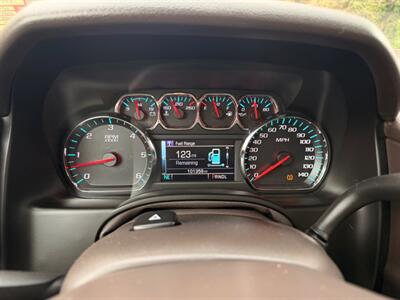 2017 Chevrolet Tahoe Premier   - Photo 24 - Gladstone, OR 97027