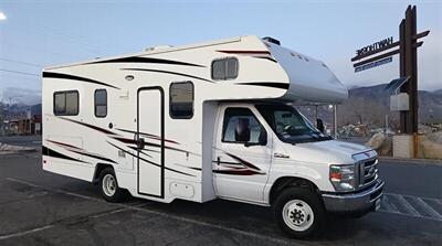 2020 Winnebago E-350 SD  Minnie Winnie Serise M-325AR - Photo 12 - Gladstone, OR 97027