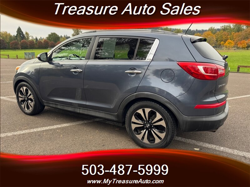 2012 Kia Sportage SX SUV AWD , Fully Loaded !  Low miles !