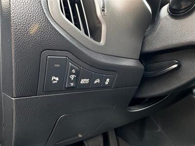 2012 Kia Sportage SX SUV AWD , Fully Loaded !  Low miles ! - Photo 32 - Gladstone, OR 97027