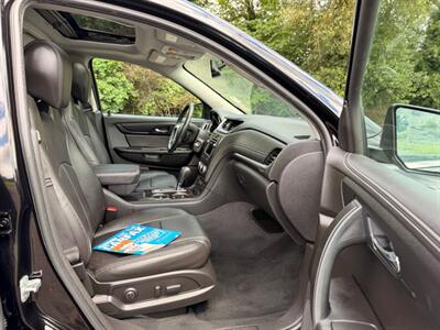 2016 Chevrolet Traverse LT   - Photo 12 - Gladstone, OR 97027