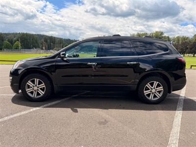 2016 Chevrolet Traverse LT   - Photo 2 - Gladstone, OR 97027