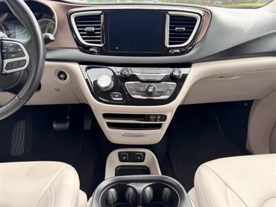 2017 Chrysler Pacifica Touring Plus   - Photo 65 - Gladstone, OR 97027